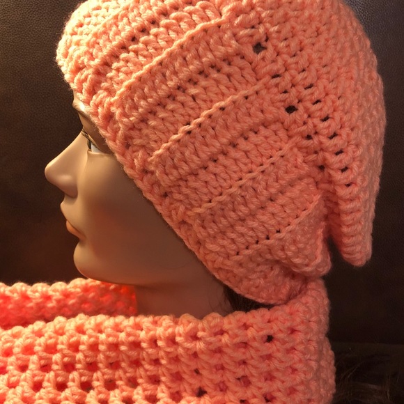 Slouchy hat and infinity scarf set color peach New hand crochet by me